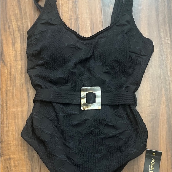 New Aqua Blu  Black Textured One-Piece Swimsuit with Decorative Buckle size 12 - Picture 5 of 12